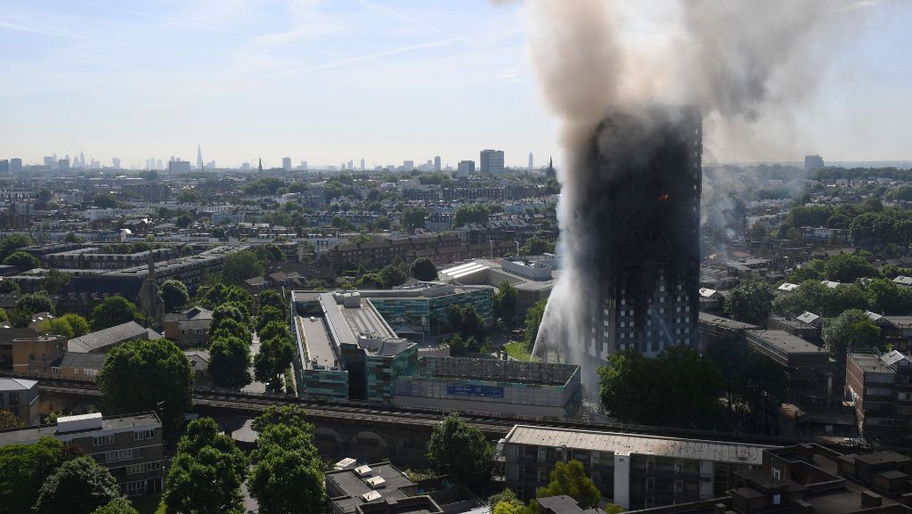 Feuer in London: Kritik am Brandschutz im Grenfell-Tower