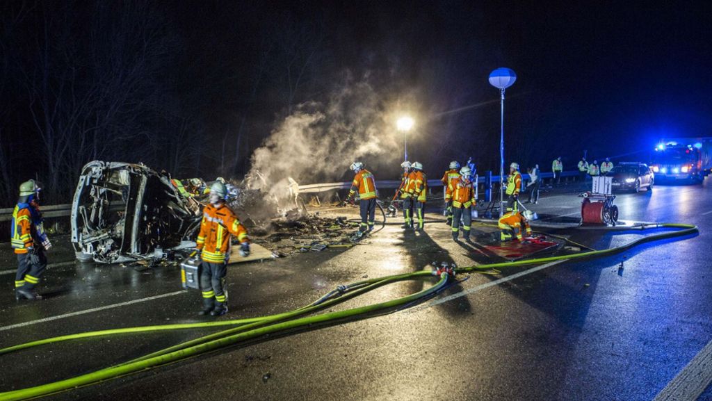 Bei Heilbronn: Mehrere Tote bei Unfall auf A6