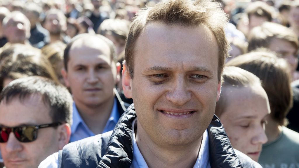 Alexej Nawalny: Russischer Kreml-Kritiker festgenommen