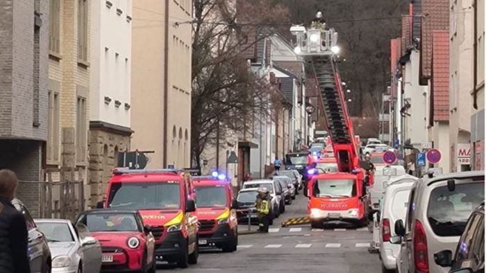 Franz-Schubert-Schule in Botnang: Durchgeschmortes Elektrogerät ruft Feuerwehr auf den Plan