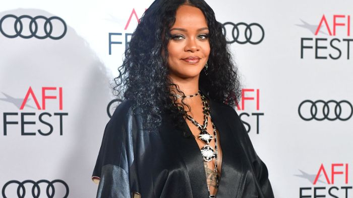 Rihanna ist nun reichste Sängerin der Welt