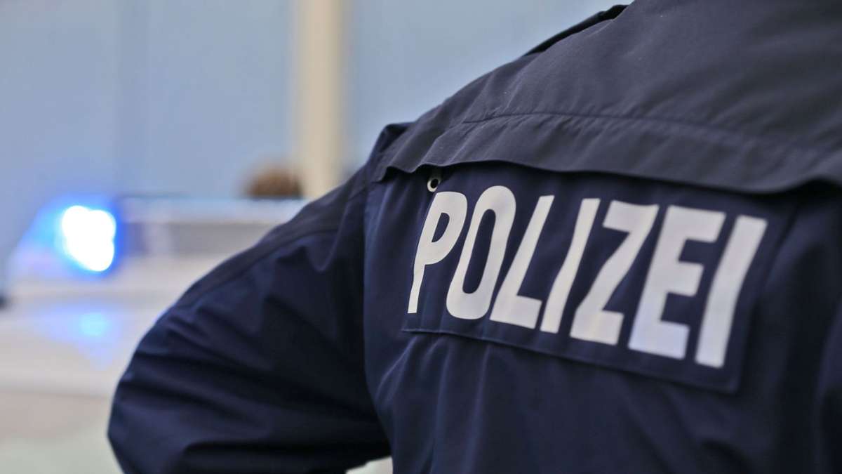 Polizei auf Spurensuche in Holzgerlingen: Unbekannte stehlen 2,5-Tonnen-Bagger
