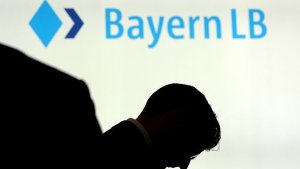 BayernLB bekommt Milliarden zurück