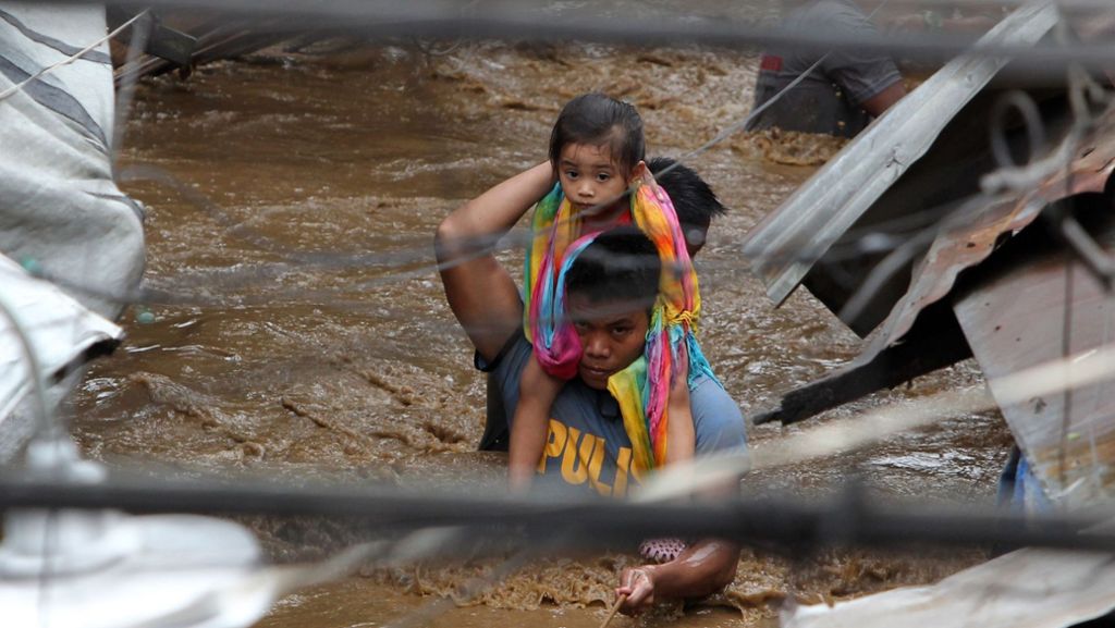 Tropensturm „Tembin“: Mindestens 100 Tote durch Unwetter auf den Philippinen