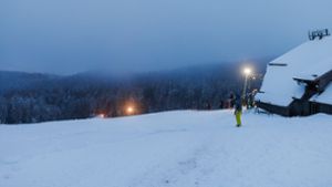 Neuschnee und Wintersport im Schwarzwald