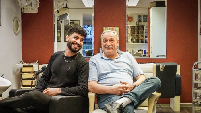 Friseursalon Gianni in Stuttgart-Vaihingen: Hier schwingen ein Iraker und ein Italiener die Scheren