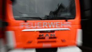 Feuerwehreinsatz in Schorndorf: Wohnung in Schorndorf gerät in Brand – Polizei sucht Zeugen
